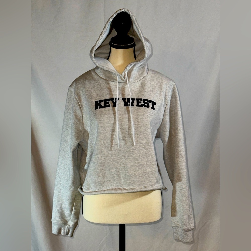 League 91 • Key West Cropped Hoodie • Women’s Size L